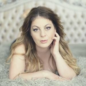 Meet your Posher, Maria